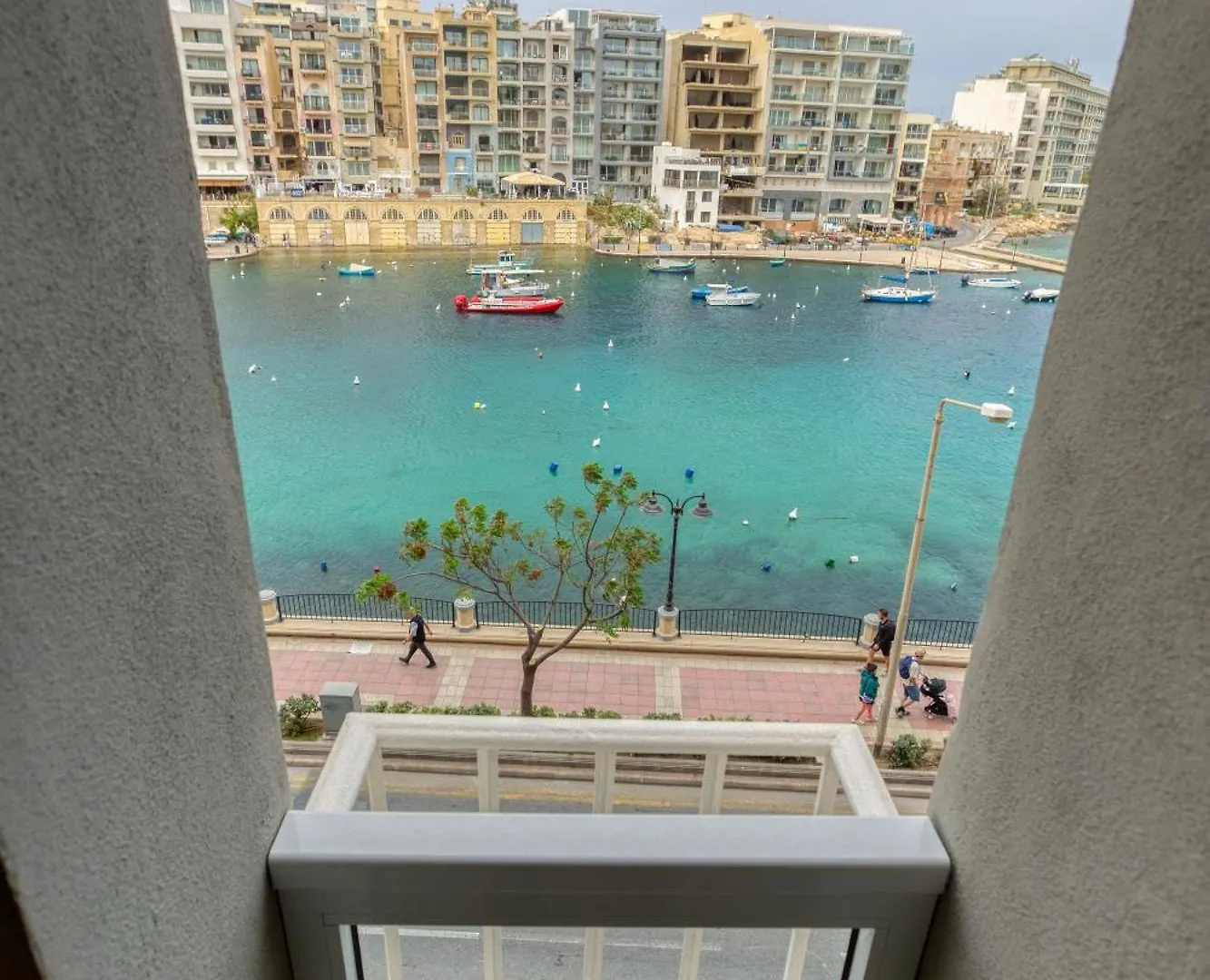Apartment One Of A Kind, 1Br Seafront Home In St Julians By 360 Estates Saint Julian's