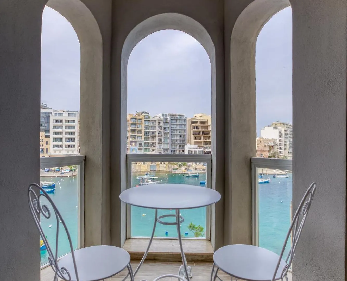 One Of A Kind, 1Br Seafront Home In St Julians By 360 Estates Saint Julian's